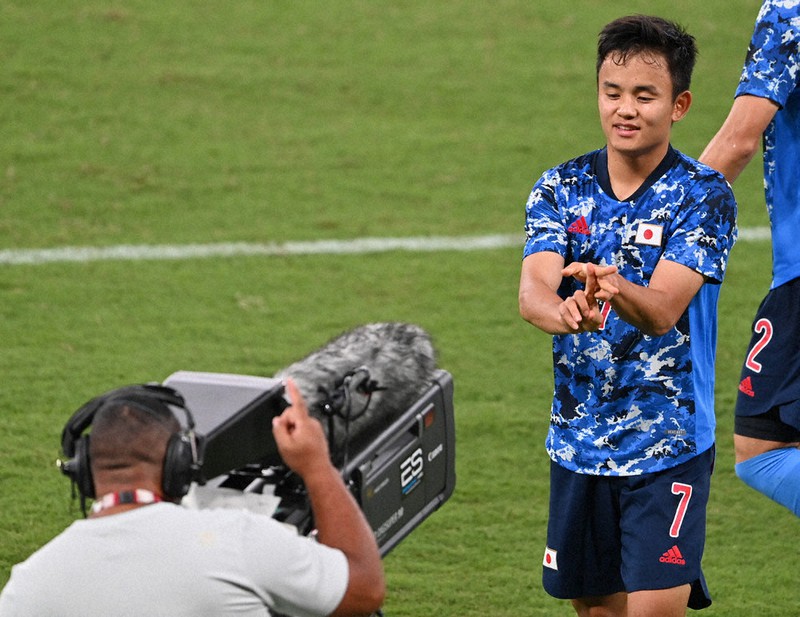 東京２０２０ １ サッカー 華連へ もう一つの K 天国の少女へ 吉田麻也の約束 今夜準々決勝 毎日新聞