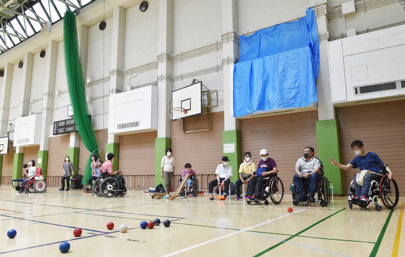 全国初のパラ専用施設、暗雲 建て替え、維新異議 大阪市、他にも1施設