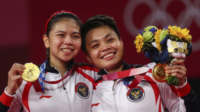 世界の雑記帳 バドミントン金のインドネシア選手 牛や家などの贈り物殺到 毎日新聞 世界の雑記帳 バドミントン金のインドネシア選手 牛や家などの贈り物殺到 毎日新聞