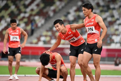 金か失格か のバトンパス選んだ日本 個の差埋めようと 毎日新聞