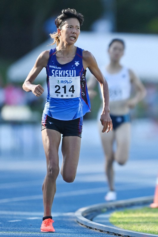 アスリートも社会の一員 新谷仁美 物言うランナーになった理由 毎日新聞