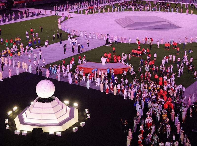 東京五輪閉幕 日本勢、メダル最多58個 無観客・コロナ拡大 異形の祭典