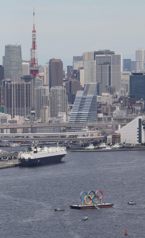 さようなら五輪マーク お台場海上から撤去 都はリサイクル検討 写真特集1 5 毎日新聞