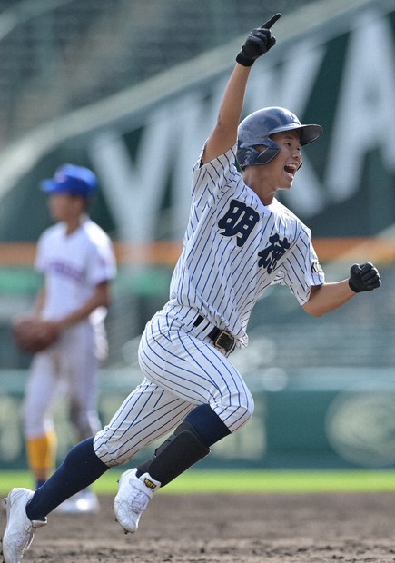 何しに来たんや」に発奮、サヨナラ打 明徳義塾・森松 夏の甲子園
