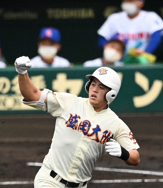 盛岡大付「わんこそば打線」本領 主役は6番平内 夏の甲子園 | 毎日新聞