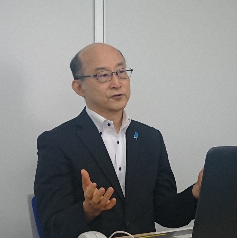 企業のサイバー防衛について話す伊東寛・情報通信研究機構主席研究員=東京都千代田区で2021年8月17日、田中成之撮影