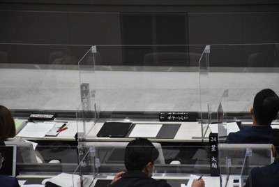 空席の木下富美子都議の席＝都議会議事堂で2021年8月19日午後1時26分、斎川瞳撮影