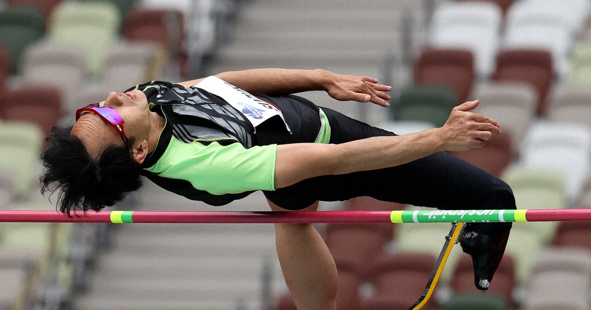 驚異の2m超ジャンプの秘密 義足を操る職人技、習得まで10年 | 毎日新聞