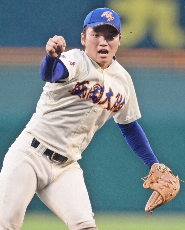 第9日第4試合 沖縄尚学vs盛岡大付 第103回全国高校野球選手権 [写真