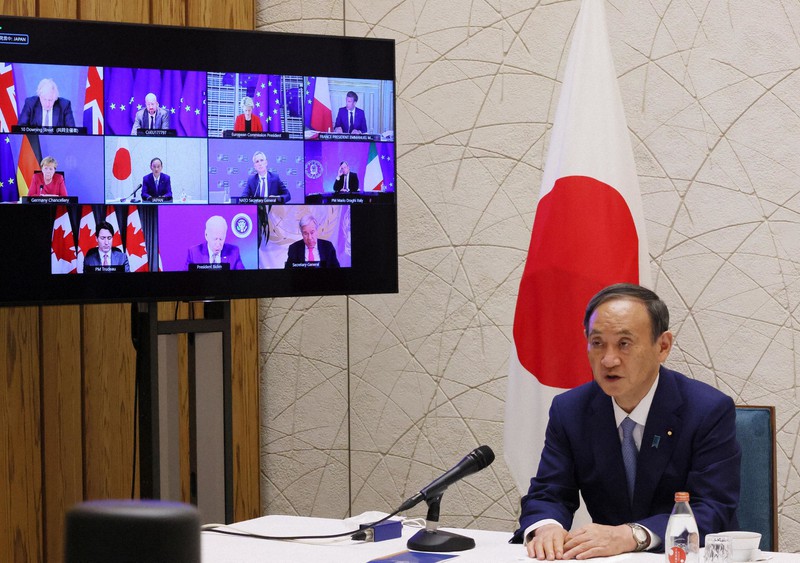 アフガニスタン情勢を巡るG7オンライン首脳会議に臨む菅義偉首相=首相官邸で2021年8月24日(内閣広報室提供)