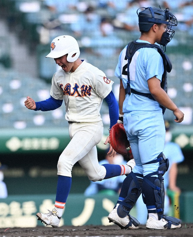 全国高校野球 盛岡大付、追撃及ばず 15安打14三振 8強逃す ／岩手