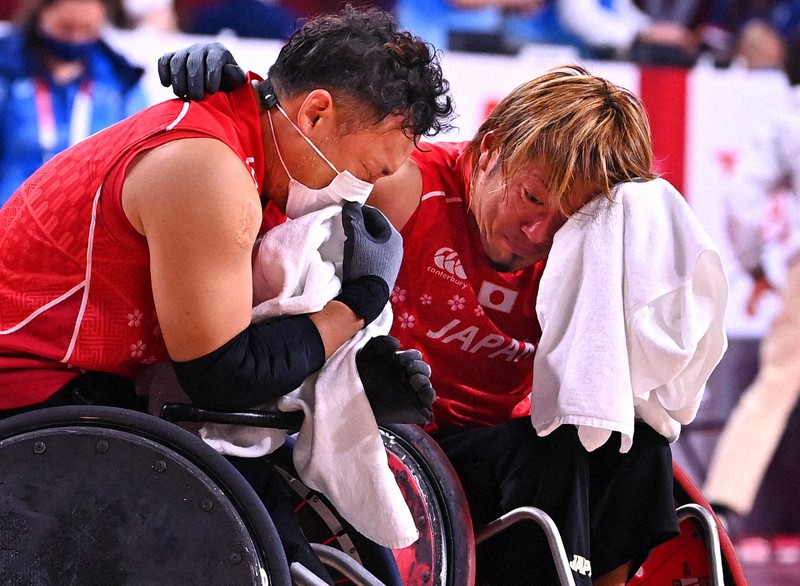 屈強エース・池崎大輔の悔し涙 車いすラグビー、英に動き読まれ | 毎日新聞