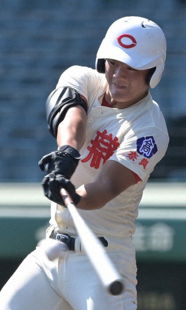 全国高校野球 決勝 智弁学園、夢ありがとう 堂々の準優勝 兄弟校対決は