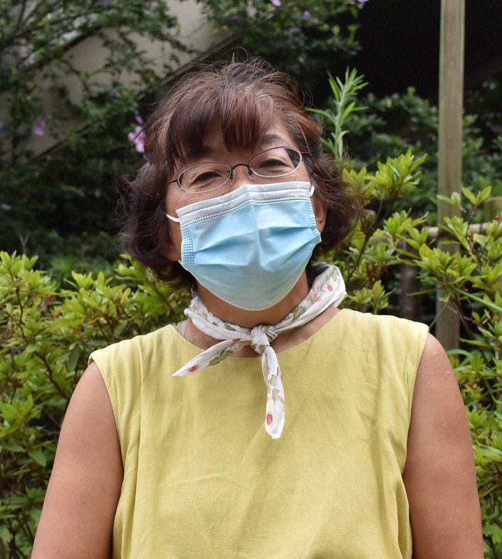 介護ハラスメントの実情について語る訪問ヘルパーの藤原るかさん=東京都港区で、中川友希撮影