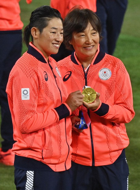 ソフトボール金メダル 宇津木麗華監督が3年前に打っていた布石 | 毎日新聞