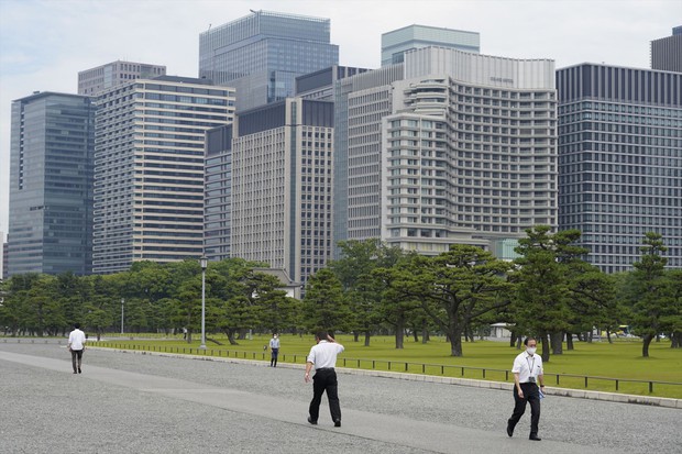 年収1000万円の呪い コロナ禍でも逃げ切りたい 仕事で 挑戦したくない 中高年と したたかな若者たちとの世代間ギャップ 木村勝 週刊エコノミスト Online