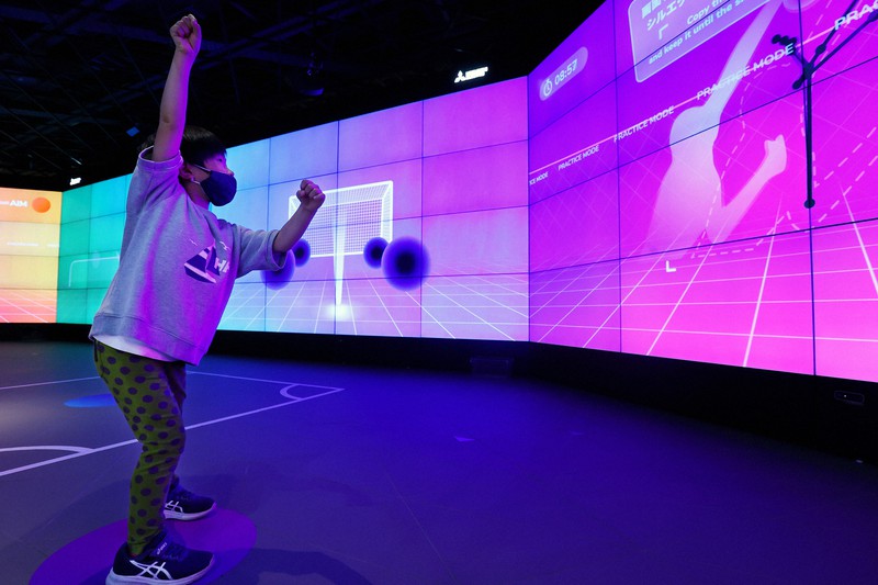 パラ競技×デジタル＝「イロイロ」体験 銀座に「スタジアム」 毎日新聞