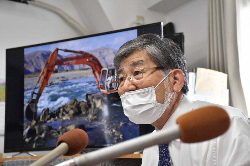 ペシャワール会の活動について報告する村上優会長=福岡市中央区で2021年9月9日午前10時3分、今野悠貴撮影