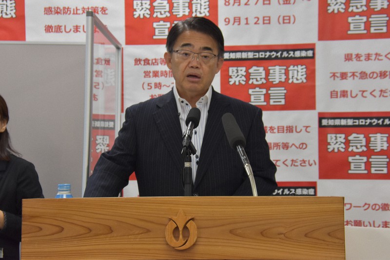「NAMIMONOGATARI2021」の主催者が公表した「おわび」に関し、反論する愛知県の大村秀章知事。怒りは収まらない=愛知県庁で8月31日午前、高井瞳撮影