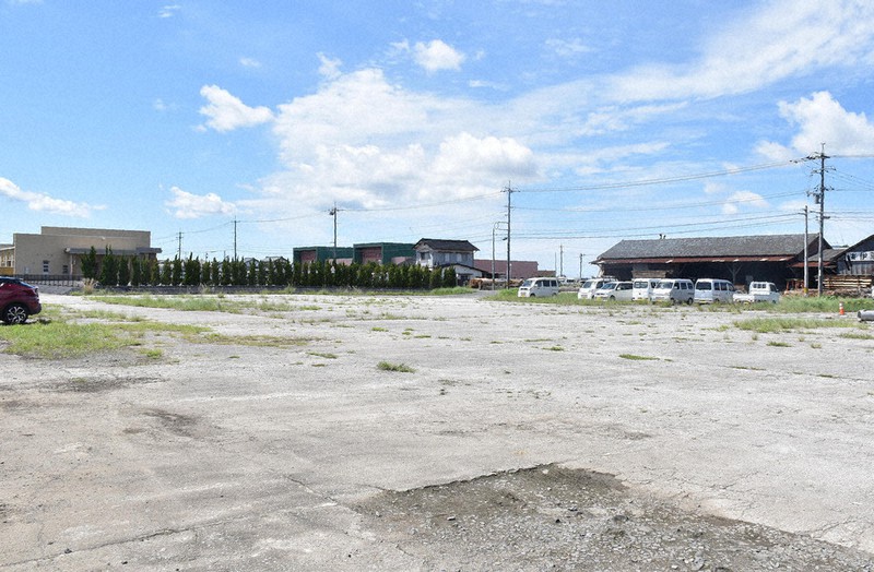 大社基地の滑走路跡の東側にある出雲市の所有地=島根県出雲市斐川町で、松原隼斗撮影