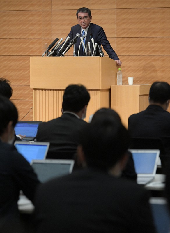 記者会見で自民党総裁選への立候補を表明する河野太郎行政改革担当相＝衆院第1議員会館で2021年9月10日午後4時34分、竹内幹撮影