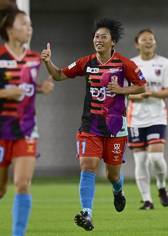 日本初の女子サッカーのプロリーグ Weリーグ が開幕 写真特集1 11 毎日新聞