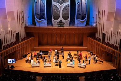 Interview 毎日新聞