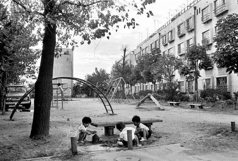 「団地」。東淀川区東外れにある瑞光団地は鉄筋4階建て9棟、268世帯の小規模団地=大阪市東淀川区で1967年9月21日、宮川恒二撮影