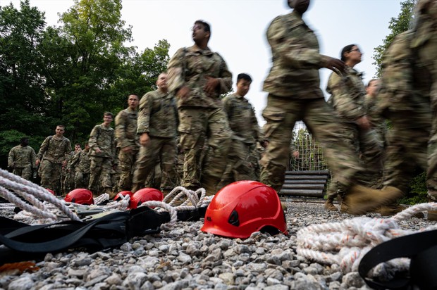 米空軍イラク、アフガニスタン戦争ABUタイガーストライプ迷彩トラウザース希少品 社説）９・１１と日本 「参戦」の検証が必要だ：朝日新聞