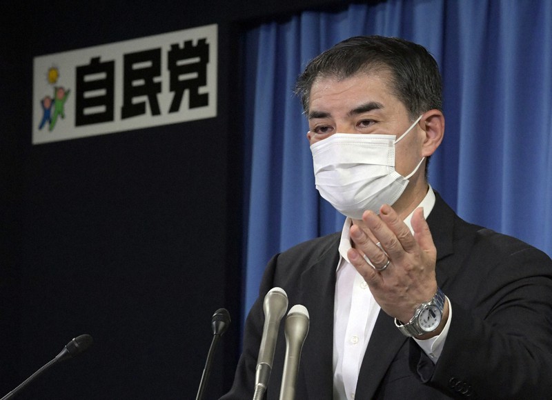 2019年参院選広島選挙区を巡る買収事件で有罪が確定した河井案里元参院議員の陣営に、自民党本部から1億5000万円が提供されていた問題について記者会見する柴山昌彦幹事長代理=東京都千代田区の同党本部で2021年9月22日午後4時25分、竹内幹撮影