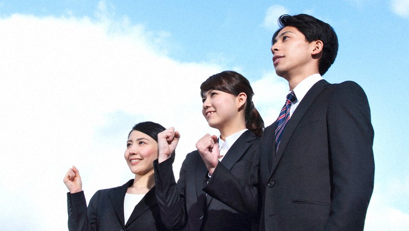就活は学生にとって重要だ。企業は男女とも平等にキャリア形成の機会を与えるべきだ