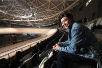 「競輪事業を次の柱にしたい」。新設された千葉JPFドームでそう語るミクシィの木村弘毅社長＝千葉市中央区で2021年9月15日、西夏生撮影