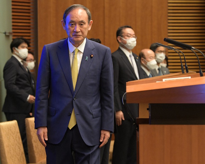記者会見に臨む菅義偉首相=首相官邸で2021年9月28日午後7時、竹内幹撮影