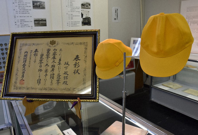 黄色帽、荒野に輝き 西部劇見た和歌山の警官 死者1万「交通戦争」で