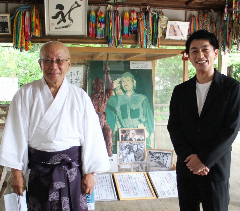 ジャングルで生きた小野田さんの映画 主演の遠藤さん 力強く生きる 胸に 毎日新聞