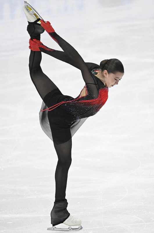 15歳ワリエワが世界最高点で逆転v フィギュア フィンランディア杯 毎日新聞