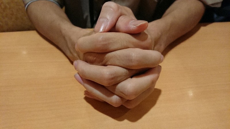 大学生活について語る東京都内の私立大学の男性(20)=東京都内で5日、村田拓也撮影