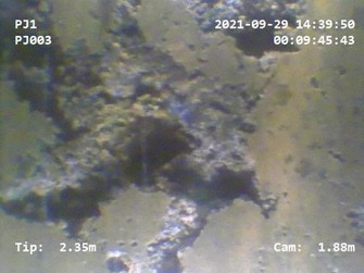 緩んだ地盤内部では、多数の隙間が確認された=稲積真哉教授提供