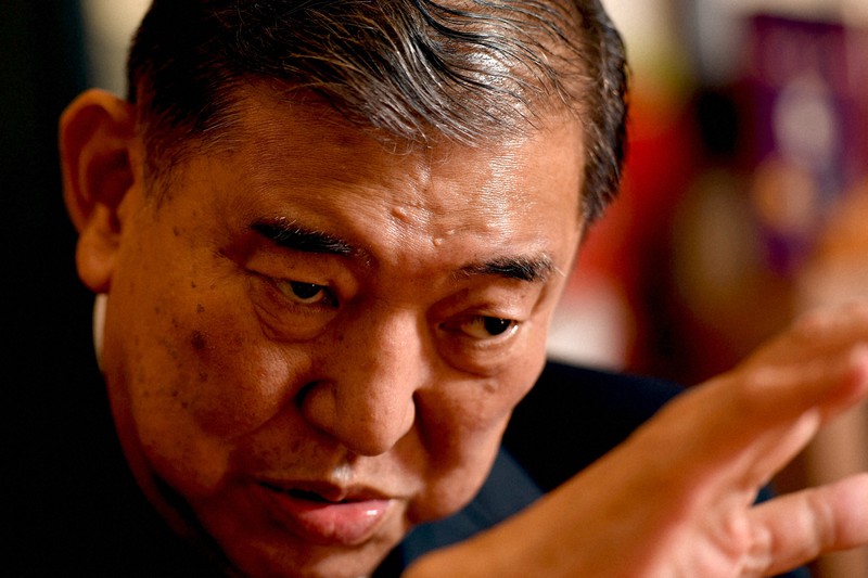 インタビューに答える自民党元幹事長の石破茂さん=東京都千代田区の衆院第2議員会館で2021年10月7日、藤井太郎撮影