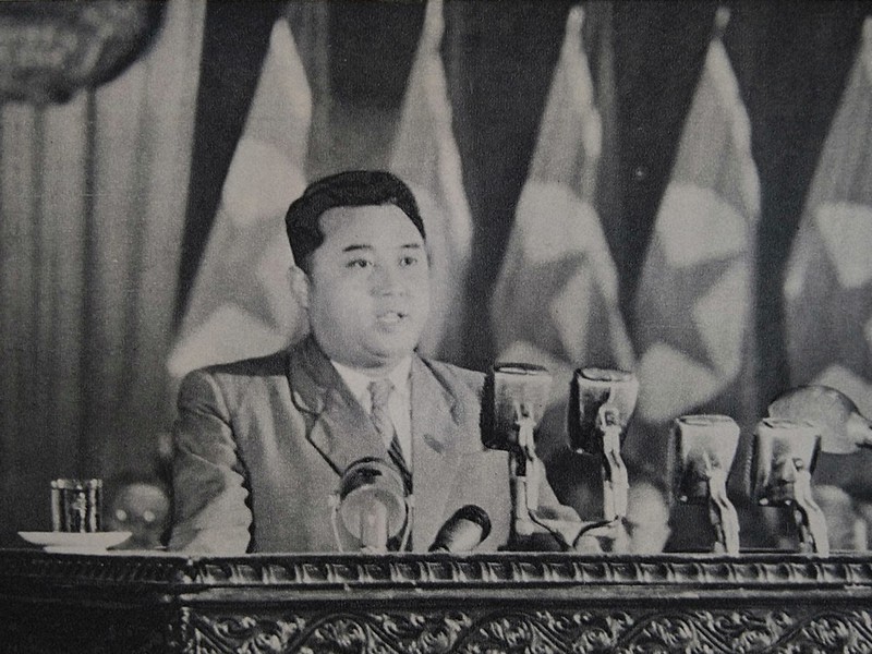 特集ワイド 前略 金正恩総書記 平和へイメージチェンジを 毎日新聞