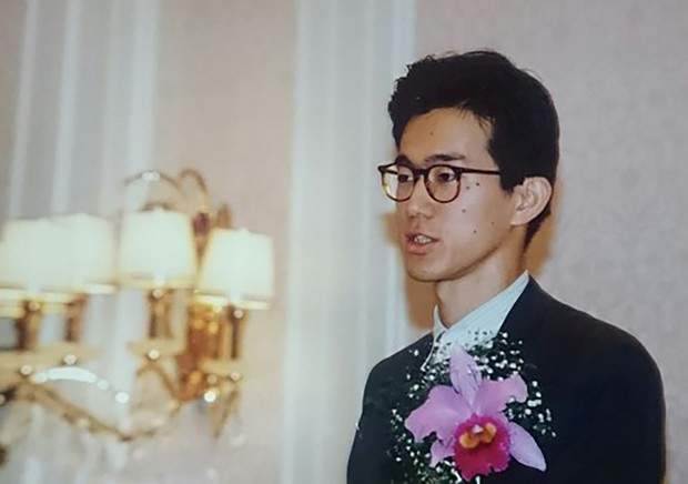 「一番搾り」は1990年3月22日に発売。開発ストーリーの“語り部”になったのは、発売時点で28歳になったばかりの舟渡知彦。少なくとも300回以上、講演やセミナーなどで話をしたという。写真は91年、舟渡が29歳の時。