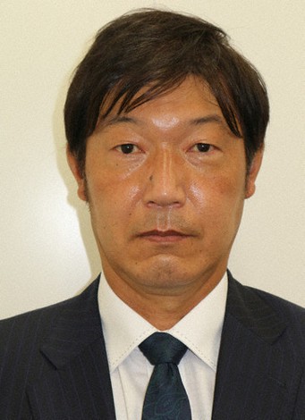 王子硬式野球部・湯浅貴博監督=2021年10月20日、黒尾透撮影