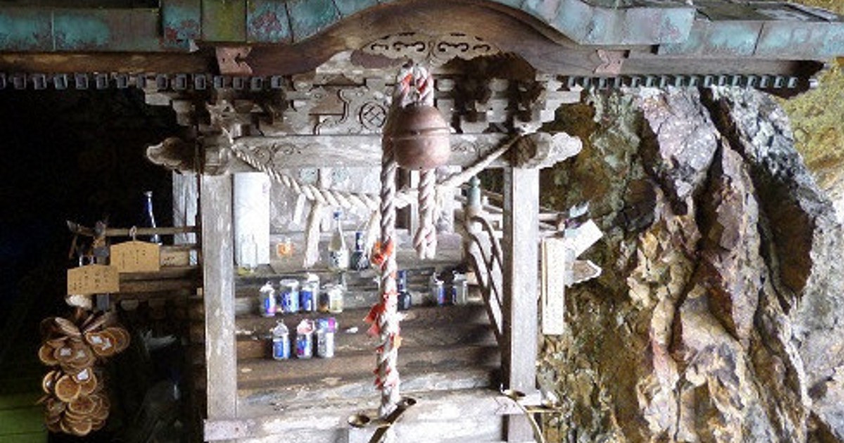 コレ推し！：せたな町 太田神社 「日本一危険」な神社 ／北海道 | 毎日新聞