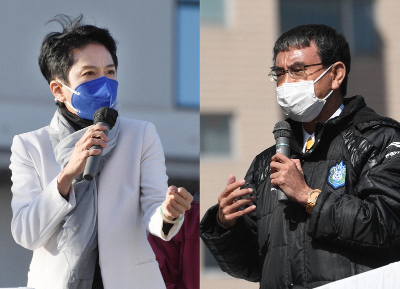 (左)応援演説をする立憲民主党・蓮舫代表代行=滋賀県甲賀市で2021年10月23日(右)応援演説をする自民党・河野太郎広報本部長=滋賀県近江八幡市で2021年10月23日、いずれも北村隆夫撮影
