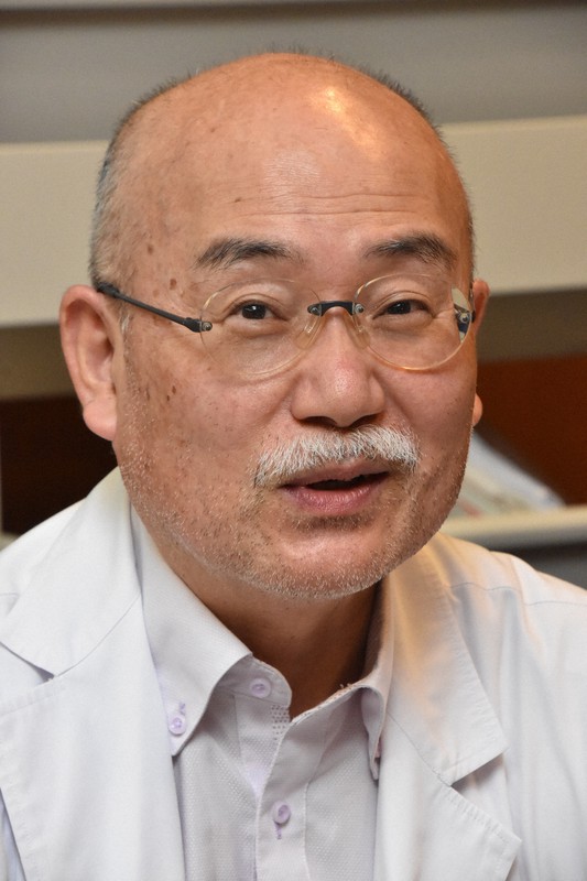 国立病院機構三重病院の谷口清州院長=津市で2021年10月18日午後2時48分、矢澤秀範撮影