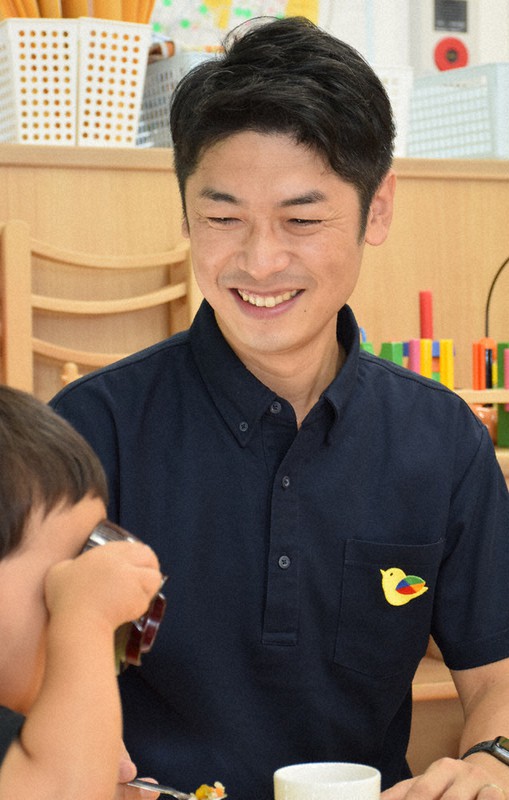 小規模保育園を運営する安藤準佑さん=京都市伏見区で、南陽子撮影