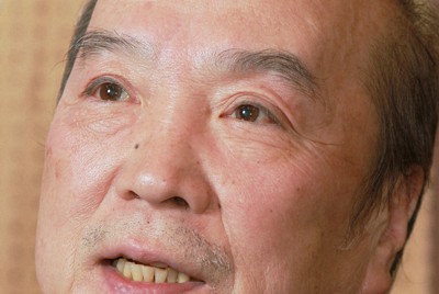 唐十郎さん＝東京都中野区で2011年12月22日、岩下幸一郎撮影