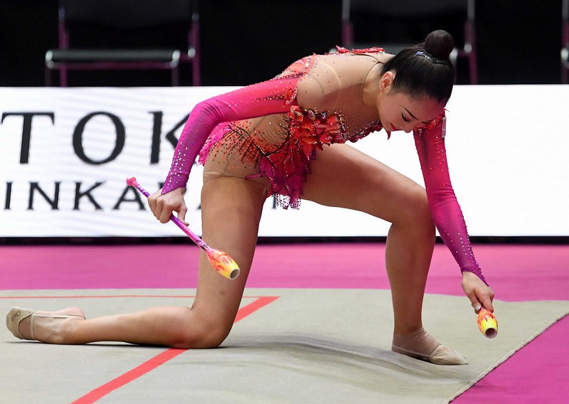 喜田純鈴、大岩千未来が個人総合決勝に進出 世界新体操 [写真特集10/12