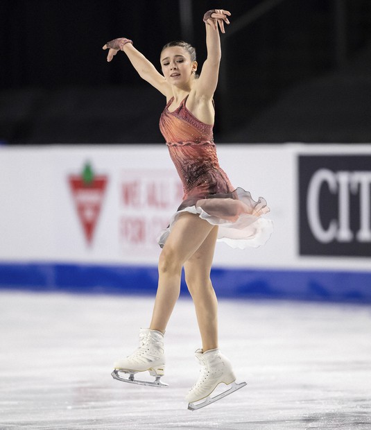 ワリエワSP1位「100％出し切れた」 フィギュアスケートカナダ | 毎日新聞