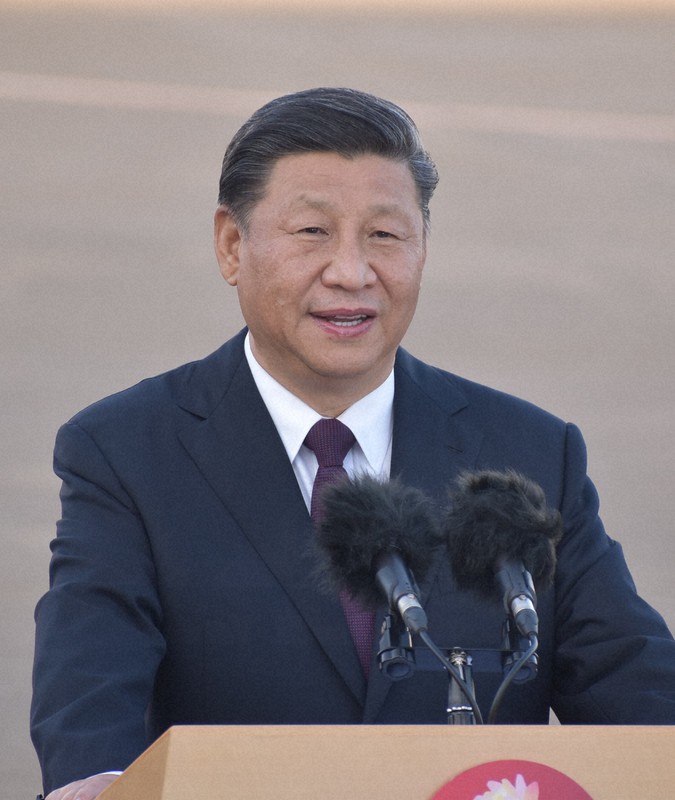 中国の習近平国家主席=マカオで2019年12月18日、福岡静哉撮影